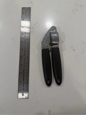 Chefmate Garlic Press